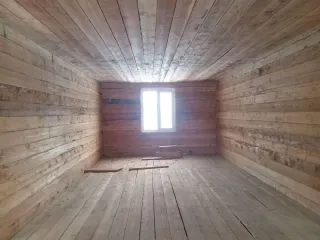 Земельный участок 1193 кв.м и дом 98.4 кв.м по адресу: Российская Федерация, Республика Тыва, Улуг Хемский район, с. Ийи Тал, ул. Малчын, 24/2. Кадастровые номера: земельный участок - 17:13:0301009:384, жилой дом - 17:13:0301009:394.