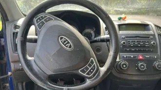 Kia Ceed, VIN: XWEFF241280004155, категория B, 2008 г.в. модель двигателя G4FA 8Z039372, кузов: XWEFF241280004155, цвет кузова – синий, мощность двигателя, л.с. (кВт) – 109 (80,2) рабочий объем двигателя куб.см. – 1396, разрешенная максимальная масса, кг. – 1710, масса без нагрузки, кг. – 1355.