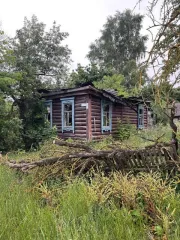 2/3 доли дома в Рязанской обл. еще 2/3 жилого дома, площадь 53,6 кв.м., назначение: Жилое, количество этажей: 1, адрес  местонахождение : Россия, Рязанская область, Клепиковский муниципальный район, Спас Клепиковское городское поселение, г. Спас Клепики, ул. Комсомольская, д.3, кадастровый …