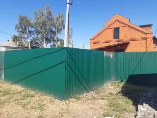 Магазин Чайка 57.3 кв.м и земельный участок 307 кв.м Воронежская обл Вид объекта: Иные строения, помещения и сооружения. Магазин по торговле товарами повседневного спроса «Чайка». Адрес места нахождения объекта: 397600, Воронежская обл, , г. Калач, , пер Ленинский, 1а. Площадь (м2): 57,3…