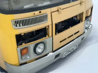 ПАЗ 423470 2011 года выпуска, автобус для перевозки детей. VIN: Х1М4234KVB0000933. Цвет кузова желтый. Объем двигателя 4750. ПТС оригинал.