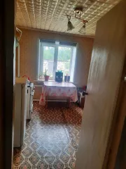 1/3 доля в праве на жилое здание, площадь: 98,7 кв.м., кадастровый номер: 64:18:030501:296 и 1/3 доля в праве на земельный участок, площадь: 1 041кв.м., категория земель: Земли населенных пунктов, разрешенное использование: для личного подсобного хозяйства, кадастровый номер: 64:18:030501:178…