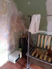 Нежилое помещение Нежилое помещение, с кадастровым номером 39:10:010024:79, общей площадью 27,9 кв.м., расположенное по адресу: Калининградская обл., р-н Полесский,  г. Полесск, ул. Авиационная, д. 27 кв. 2. 
Год ввода в эксплуатацию: 1945 
Вид ограничений и обременений: отсутствует  
Кадастровый…