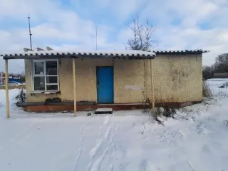 Нежилое здание, общей площадью 31,0 кв.м, кадастровый номер 42:24:0101056:323, расположенное по адресу: г. Кемерово, ул. Тухачевского – Ю. Двужильного. Количество подземных этажей: Общая площадь: 31, Материалы наружных стен здания: Кадастровый номер: 42:24:0101056:323, Количество этажей: 1