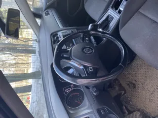 Volkswagen Golf, 2014, автомобиль марки: VOLKSWAGEN, модель: Golf, год выпуска: 2014, идентификационный номер (VIN): WVWZZZAUZEW349245. С имуществом можно познакомиться по адресу: г. Нижний Новгород по предварительной записи у организатора торгов (8-951-9189801).