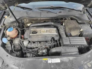 Volkswagen Passat 2013 года, 152 л.с., пробег 246308 км, автоматическая коробка передач. VIN: WVWZZZ3CZDP036232. Автомобиль находится в залоге у АО Ингосстрах Банк.