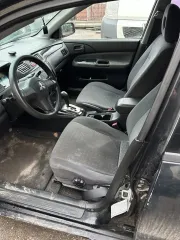 Mitsubishi Lancer 2005 года, VIN JMBSRCS3A5U012355.