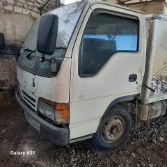 ISUZU-ELF 1993 Автомобиль «ISUZU-ELF», 1993 года выпуска, гос. номер А975ОВ79, шасси NHR69E-7441756. Технический не исправен. Требуется капитальный ремонт/замена ДВС, замена задней двери, замена замка задней двери, замену лобового стекла, а также имеет множественные механические повреждения кузова…