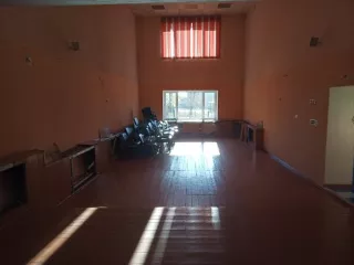 Недвижимое имущество, состоящее из: Земельного участка с кадастровым номером 19:02:010532:425, площадью 1670,00 кв.м., расположенного по адресу: РХ, г. Черногорск, ул. Чапаева, 27А. с расположенным на нем объектом недвижимого имущества: Нежилое здание, три этажа: два надземных, один подвальный…