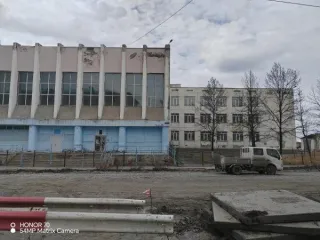 Нежилое здание Здание с кадастровым номером 49:05:000000:1814 площадь 4211.8 по адресу Российская Федерация, Магаданская область, м.о. Сусуманский, г. Сусуман, ул. Советская, д. 7 
Год ввода в эксплуатацию: 1976 
Количество подземных этажей : 3 
Вид ограничений и обременений: нет 
Общая площадь…