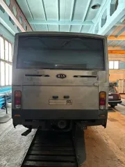 Наименование объекта: Автобус KIA COSMOS_KM 818, Идентификационный номер (VIN) KN2EAM0411K003749, год выпуска 2001, двигатель L7 000777, цвет темно-серый, серый, кузов № отсутствует, шасси(рама) KN2EAM0411K003749, объем двигателя 7412 см.куб., тип двигателя: дизельный, мощность двигателя: 177 л.с…