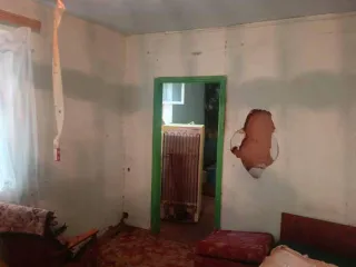 Жилое здание 49,8 кв. м Ростовская область, Заветинский район, село Заветное, улица Чехов, дом 4, квартира 1. Назначение - жилое. Площадь 49,8 кв. м. Общая долевая собственность, доля в праве 1/4. Дата государственной регистрации 17.09.2008. Основание регистрации - договор на передачу квартиры…