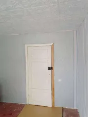 1/6 доля комнаты 12,9 кв.м. в квартире по адресу: 169601, Республика Коми, г. Печора, пер. Советский, д. 3, кв. 64. Кадастровый номер: 11:12:1702002:1136.