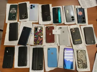 Мобильные телефоны в ассортименте, 20 шт, б/у. Составной лот: мобильные, сотовые телефоны в ассортименте 20шт, согласно извещению к аукциону. Вид оборудования: мобильные, сотовые телефоны. Состояние объекта (новое, б/у): б/у