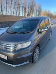 Автомобиль Honda Freed Spike 2012 года выпуска, 118 л.с., пробег 122000 км. Кузов № GB31420888.