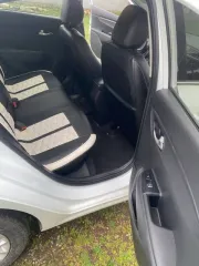 Автомобиль Kia Rio, 2017 года выпуска, VIN Z94C341BBJR022464, цвет белый, объем двигателя 1591 см³, мощность 123 л.с., тип кузова седан.
