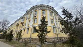 Нежилое помещение 224,7 кв.м, Санкт-Петербург, Павловск, расположенное по адресу: Российская Федерация, Санкт-Петербург, внутригородское муниципальное образование города федерального значения Санкт-Петербурга город Павловск, Детскосельская улица, дом 17/17, литера А, помещение 2НЧ, площадь 224,7…