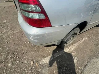 Toyota Corolla 2003 года выпуска, серый цвет. Номер кузова: NZE121-3178012, государственный регистрационный знак: М376ЕТ03. VIN отсутствует.