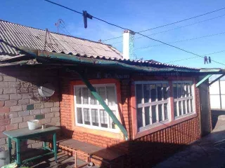 дом и земельный участок по адресу: Забайкальский край, р-н Борзинский, г. Борзя, ул. Блюхе дом и земельный участок по адресу: Забайкальский край, р-н Борзинский,
г. Борзя, ул. Блюхера, дом 26, кадастровый номер: 75:04:160112:161 и 75:04:160112:13,
соответственно.