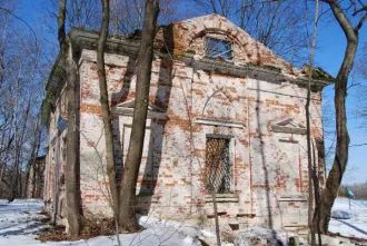 Усадьба Богородское, 527.5 м², Московская область. Объект культурного наследия: главный дом, 1-я пол. XIX в.; флигель, 1-я пол. XIX в.; флигель, 1-я пол. XIX в.; флигель, 1-я пол. XIX в.; Казанская церковь, 1780 г.; служебная постройка, 1-я пол. XIX в.; парк с прудами XVIII-XIX вв. Расположен по…