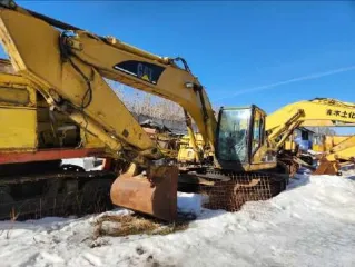 Экскаватор гусеничный Caterpillar 330BLME, зав. №3YR01133, 2000 г.в., гос. рег. знак 63 СР 6552. Местонахождение: Иркутская область, г. Усолье-Сибирское.