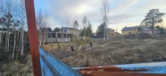 Объект незавершенного строительства 284 кв.м. и земельный участок 1907 кв.м. в Иркутской области, Иркутский район, п. Мельничная Падь, пер. Прибрежный, 7. Категория земель: земли населенных пунктов. Решением Иркутского районного суда от 16.06.2022г. по делу №2-1284/2022 установлены нарушения…