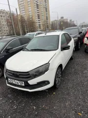 Toyota Camry 2018 года.