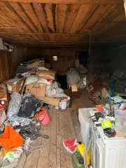 Нежилое помещение  гараж с прилегающим земельным участком , кадастровый номер: 50:23:0000000:138837, площадь 34,6 кв.м., собственность, основание государственной регистрации: Договор купли продажи гаража, выдан 02.03.2013г. адрес объекта: Московская область, Раменский район, поселок совхоза …