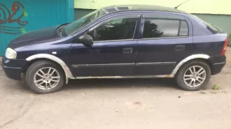Opel Astra 1.6,
год выпуска: 1999, 
марка Опель модель Астра 1.6
Цвет синий
Тип ТС Легковые автомобили прочие
Объем двигателя 1598.0
Номер двигателя 962732B
Мощность двигателя 75.0лс.
Категория В
VIN номер W0L0TGF48X6151057
Номер кузова W0L0TGF48X6151057
Серия и номер ПТС 39ТН117696
Кем…