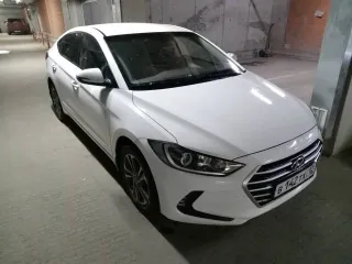 Hyundai Elantra 2018 года, 127,5 лс, 164000 км, АКПП, идентификационный номер (VIN) XWEDB41CBJ0002657