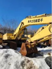 Экскаватор гусеничный KOMATSU РС300 6, зав.№33342, г.в. 1998, гос.рег.знак СР 6578 63. Местонахождение: г. Самара, п. Козелки автобаза №2.