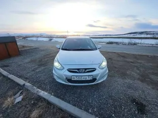 Hyundai Solaris 2011 года, 123 лс, 336475 км, АКПП, VIN: Z94CU51DABR002394, гос.номер М588МВ51.