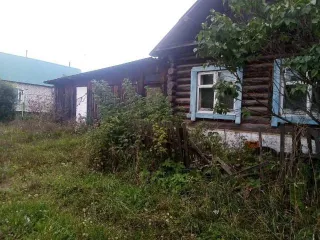 Дом, 30,2 кв.м., Свердловская область. Здание, назначение: жилое, площадью 30,2 кв.м., местонахождение: Свердловская область, р-н. Ачитский, п. Уфимский, ул. Пионерская, д. 12. Кадастровый номер: 66:04:3501004:176.