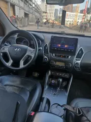 Hyundai ix35 2012 года выпуска. VIN: TMAJU81BDDJ383918.