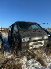 Mitsubishi Delica 1990 года, К 183 ТЕ 41 rus. Реализация как годные остатки в сборном виде. Объем двигателя 2476 см.куб. Мощность двигателя 99 (73). VIN номер отсутствует.