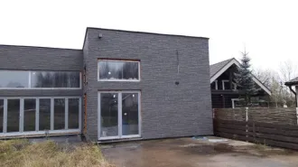 Земельный участок 1500 кв.м и дом 509.3 кв.м в Московской области. Кадастровый номер участка: 50:08:0090220:193. Расположение установлено относительно ориентира за пределами участка. Ориентир — жилой дом. Участок находится в 2020 метрах на север от ориентира. Адрес ориентира: Российская Федерация…