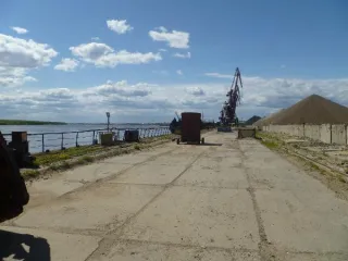 Причальная стенка 607 м Ханты-Мансийский Югра Причальная стенка, 2 очередь, протяженность 607 м., кадастровый номер 86:04:0000001:79290, РНФИ П12840004128, местоположение: Ханты-Мансийский - Югра (ао), Нижневартовский (р-н), Западный промышленный узел, панель №23. Год ввода в эксплуатацию: 1982…