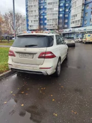 Mercedes ML 350 CDI 4MATIC 2012 года выпуска. VIN-номер WDC1660231A144635. Находится в залоге у ПАО "Совкомбанк". Ознакомиться с имуществом и документами можно по согласованию с организатором торгов, тел.: +7 (923) 730-80-47, e-mail: arbitr1402@yandex.ru, почтовый адрес: 630087, г. Новосибирск, а/я…