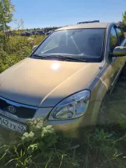 Автомобиль Kia Rio,  Автомобиль KIA CERATO, Автомобиль Volkswagen Polo Данные объекты являются бывшими в употреблении, имеют внешние дефекты (коррозия кузова, механические повреждения и сколы).  Документы отсутствуют. В наличии ключ на  Volkswagen Polo. Покупатель самостоятельно получает информацию…