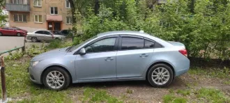 Легковой автомобиль CHEVROLET CRUZE цвет: светло серый металлик, ГРЗ К913АС122, VIN: XUFJA696JC3026685, 2012 года выпуска. Предмет залога ПАО Банк ВТБ. На момент публикации сообщения о проведении торгов иные запреты на регистрационные действия отсутствуют. Регион местонахождения имущества   г…