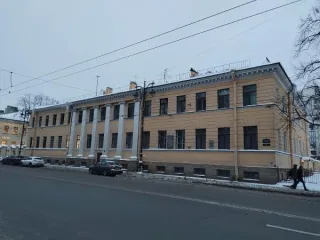 Нежилое помещение 125.8 кв.м, Санкт-Петербург, Кирочная ул., д. 37, литера А, пом. 9-Н. Площадь 125.8 кв.м, назначение нежилое, этаж цокольный, кадастровый номер 78:31:0001210:4982. Право собственности подтверждается записью в ЕГРН от 20.04.2023 № 78:31:0001210:4982-78/011/2023-1.