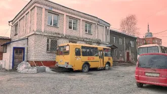 Нежилое здание 387,6 кв.м и земельный участок 543 кв.м, Алтайский край. Нежилое здание, общей площадью 387,6 кв. м, год постройки 1999, количество этажей 3, в том числе подземных 1, кадастровый номер 22:65:016219:26, расположенное по адресу: Российская Федерация, Алтайский край, г. о. город Бийск…