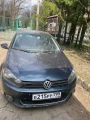 Автомобиль: Volkswagen Golf, 2011 года выпуска, VIN WVWZZZ1KZBW311416, госномер Е 215 РР 799, цвет серо-синий.