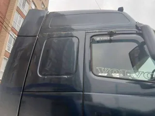 Volvo 174483, 2012, грузовой тягач седельный, марка Volvo, модель 174483, год изготовления 2012, VIN X38174483C2800221. Имущество находится в совместной собственности.