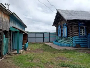 Жилой дом 52,5 кв.м и земельный участок 4445 кв.м в Бурятии. Жилой дом, площадь 52,5 кв.м, кадастровый номер 03:14:240101:139, и земельный участок, площадь 4445 кв.м, кадастровый номер 03:14:240101:6, расположенные по адресу: Республика Бурятия, Мухоршибирский район, с. Хонхолой, ул. Партизанская…