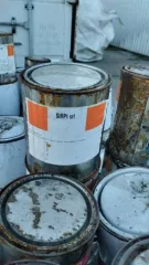 Лакокрасочные материалы  срок годности истек 