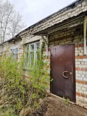 Нежилое здание 301,3 кв.м и земельный участок 3270 кв.м, Ярославская область, Некоузский р-н, с. Новинское, д. 74, в составе: здание, назначение - нежилое, количество этажей - 1, в том числе подземных – 0, общая площадь 301,3 кв.м., кадастровый номер 76:08:040406:222, существующие ограничения…