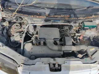 Suzuki Wagon R Solio 2001 года, цвет белый. Государственный номер К328МН186. Двигатель: мощность 88 л.с., объем 1328 куб. см. Кузов № MA34S107163. Автомобиль не на ходу. Имеется обременение в виде запрета на регистрационные действия.