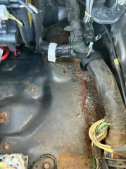 Toyota Land Cruiser 200, 2009 г.в., VIN – JTMHT05J805056007, ПТС 78УЕ 937622; цвет кузова серый; 288 л.с.; тип двигателя бензиновый; категория ТС В, экологический класс четвертый, имущество обременено залогом Сырцова Сергея Анатольевича.