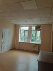 Нежилое помещение свободного назначения 42,3 кв.м. Зеленокумск Ставропольский край Требуется ремонт Объект аренды, площадь 42,3 кв.м., номер на поэтажном плане: 38,39,41,93,94, адрес (местонахождение): 357910, Ставропольский край, Советский район, г. Зеленокумск, ул. Мира, 11, литера А, помещения №…